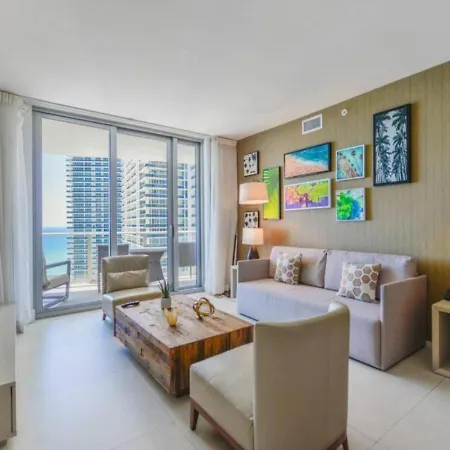 Beachfront Condo With Mesmerizing Views